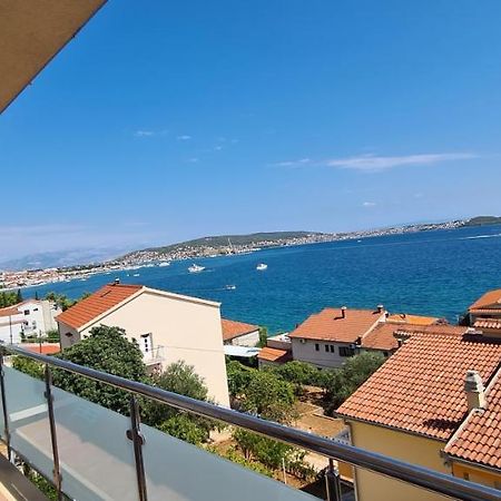 Apartmani Gizela Donji Seget Kültér fotó
