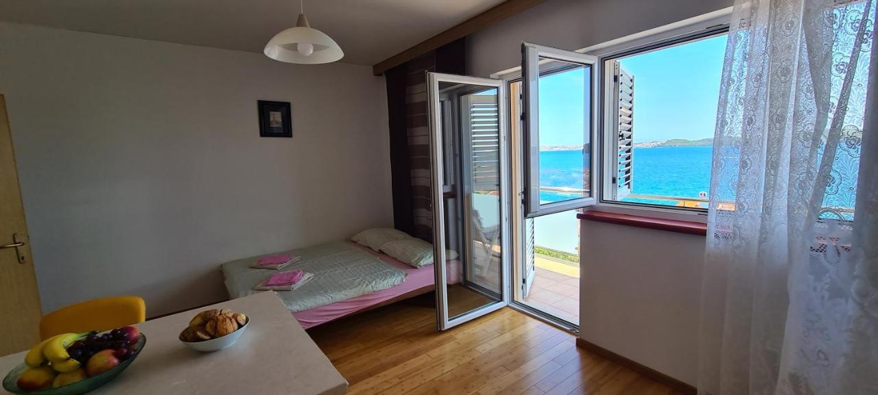 Apartmani Gizela Donji Seget Kültér fotó