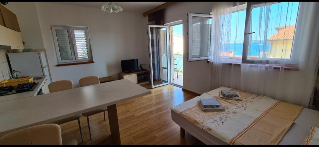 Apartmani Gizela Donji Seget Szoba fotó
