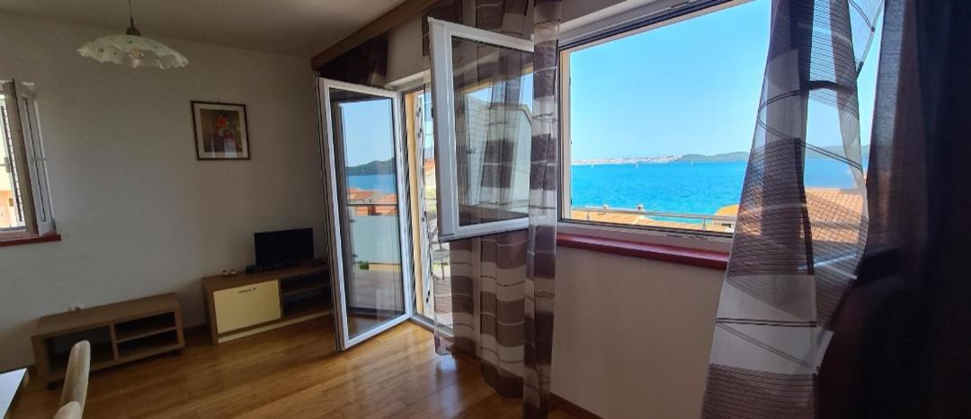 Apartmani Gizela Donji Seget Szoba fotó