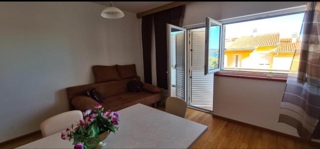 Apartmani Gizela Donji Seget Szoba fotó